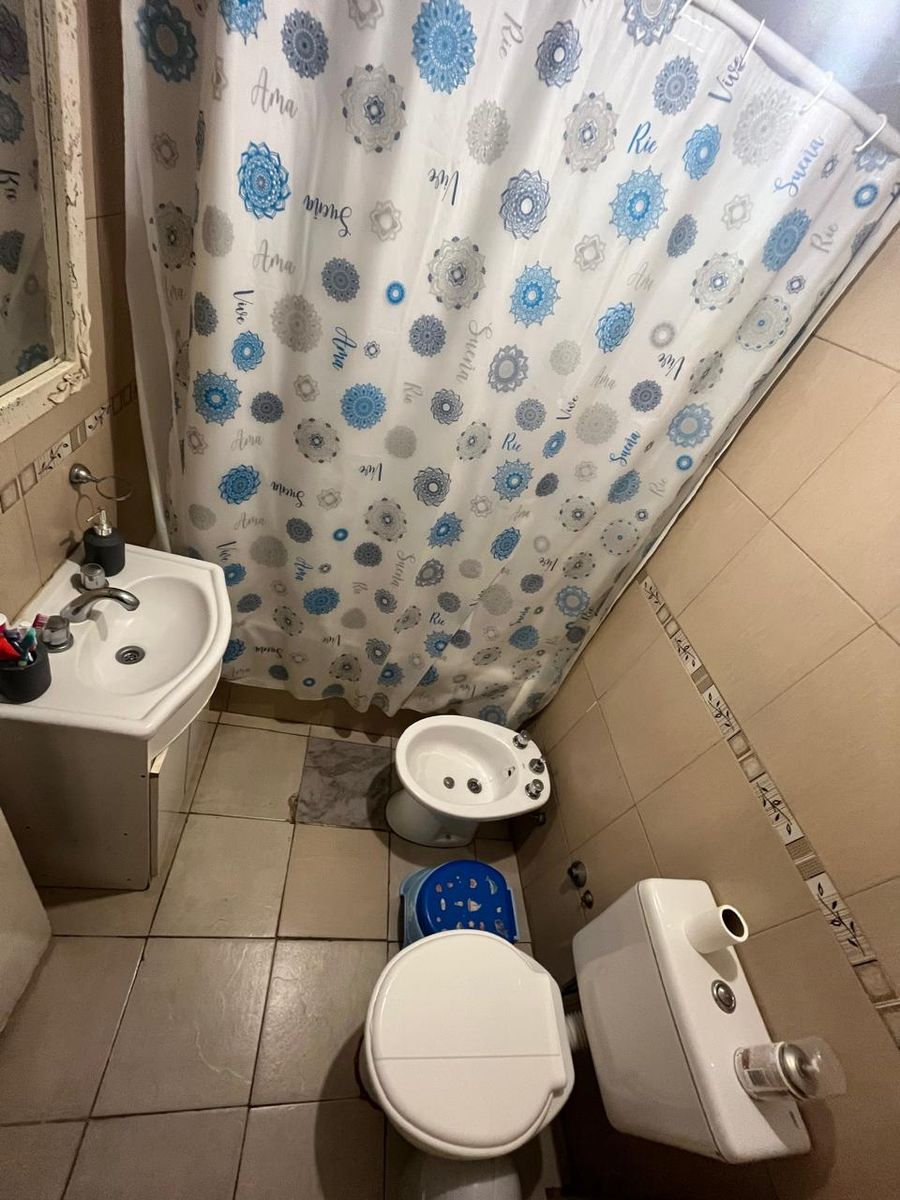 Dos ambientes con cochera UBICACIÓN DESTACADA — foto 5