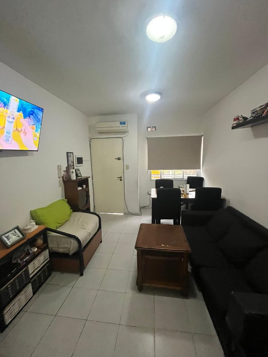 Dos ambientes con cochera UBICACIÓN DESTACADA — foto 13