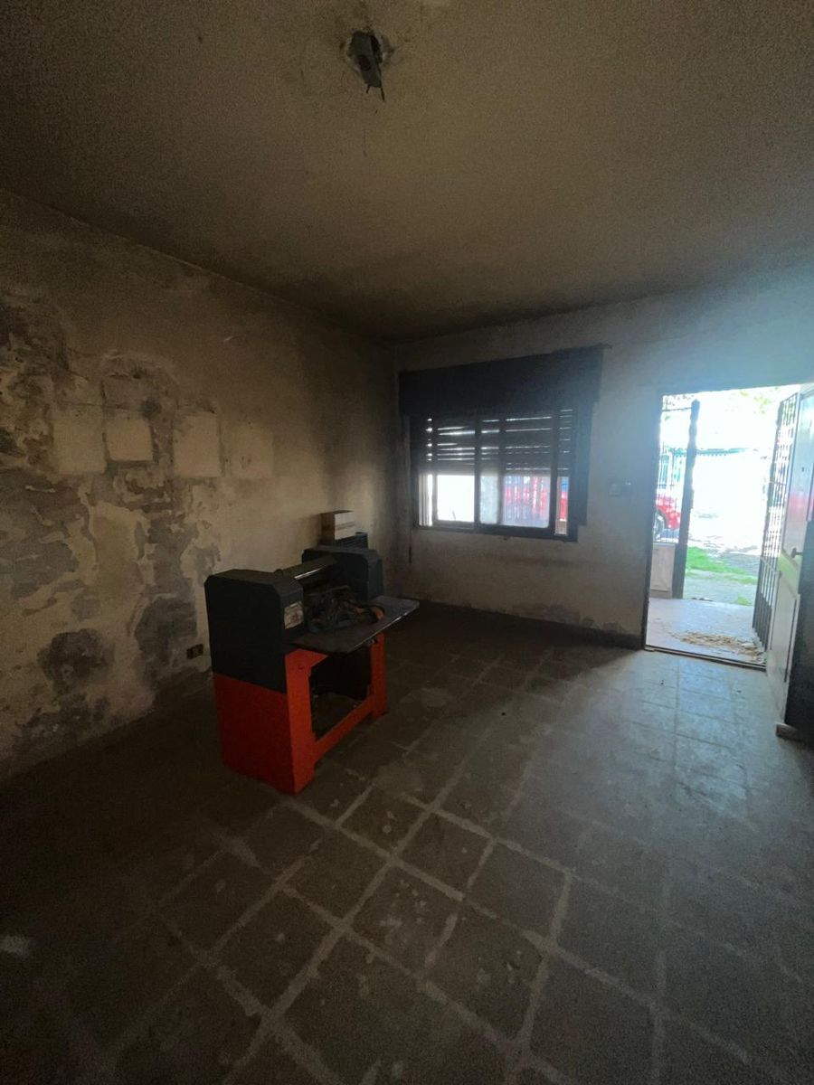 Venta casa para reciclar MUY INTERESANTE Atención, leer descripción — foto 4