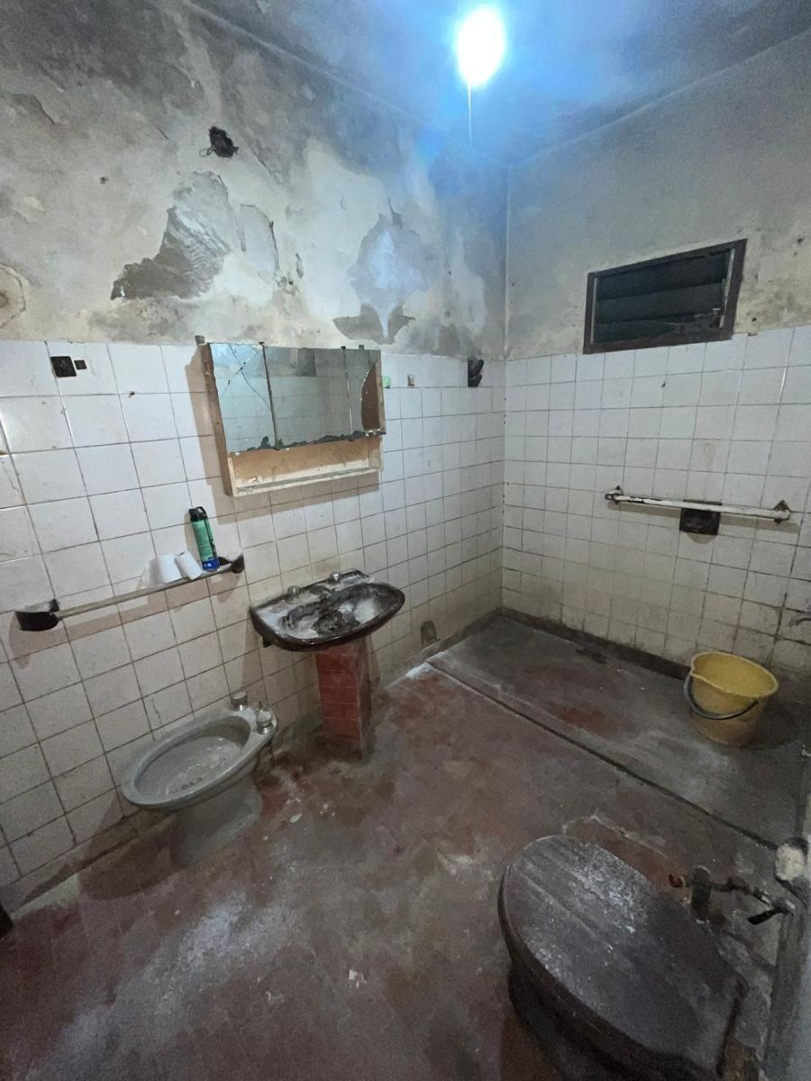 Venta casa para reciclar MUY INTERESANTE Atención, leer descripción — foto 7