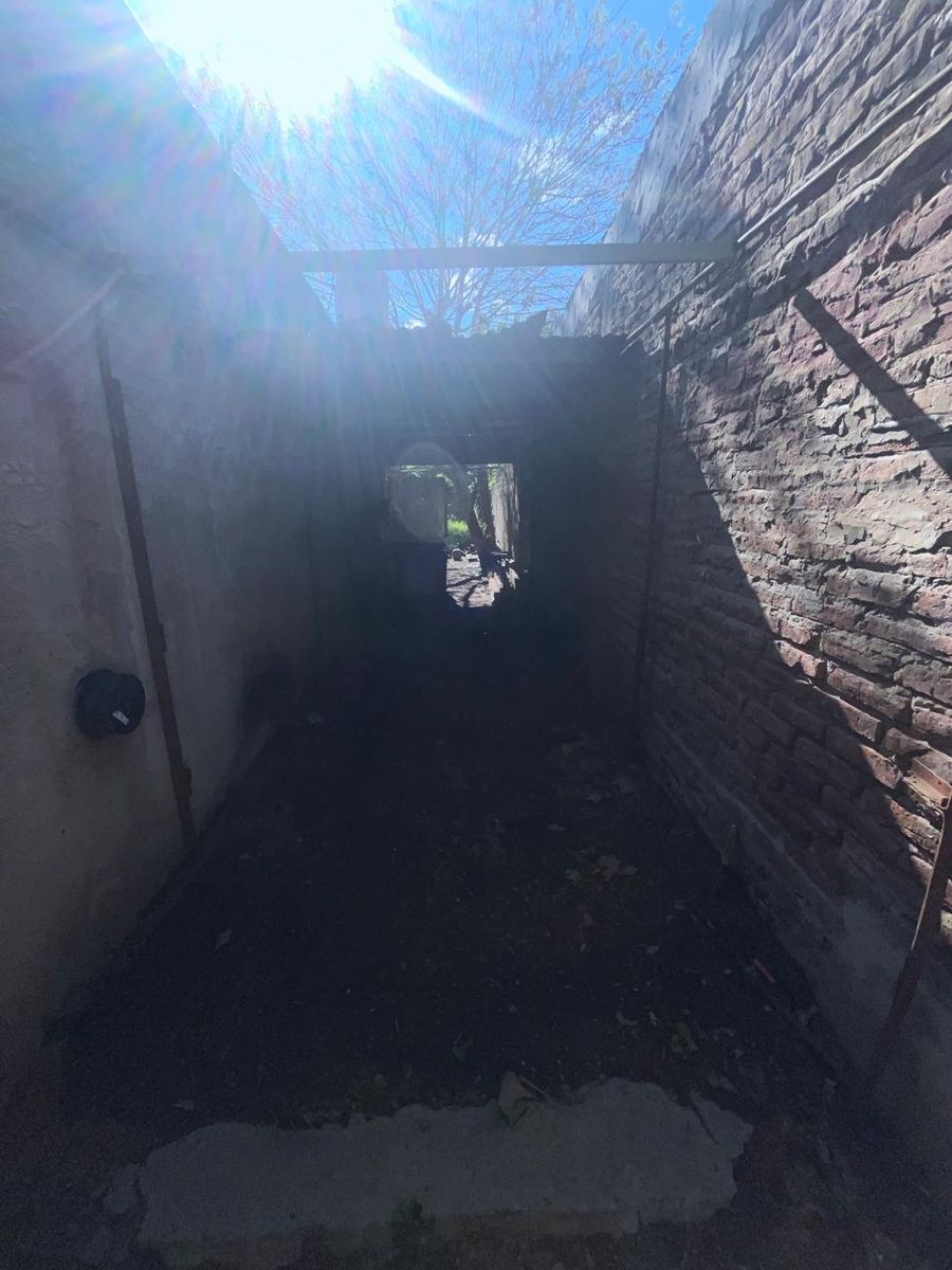 Venta casa para reciclar MUY INTERESANTE Atención, leer descripción — foto 10