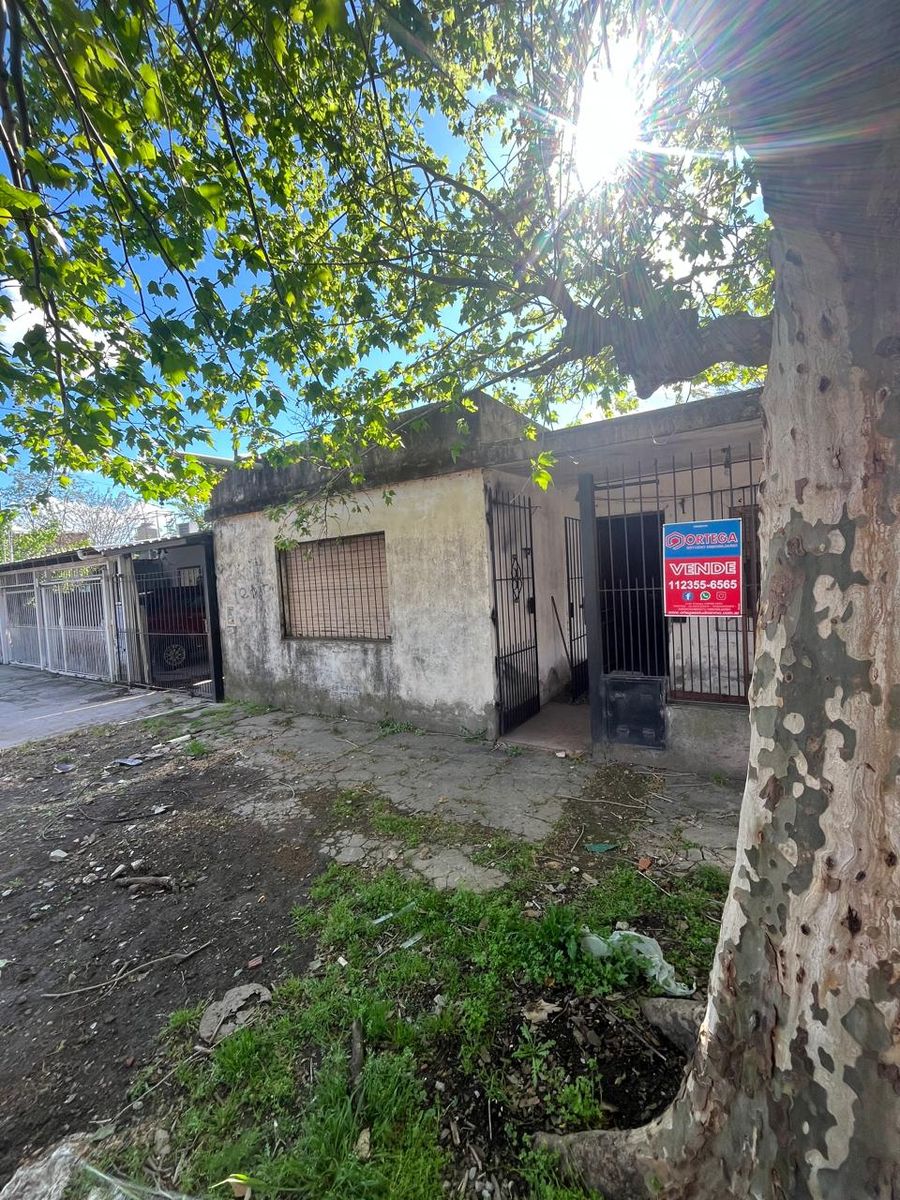 Venta casa para reciclar MUY INTERESANTE Atención, leer descripción - 16