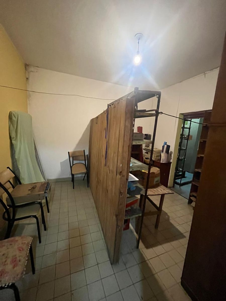 VENTA Linda casa CON LOCAL a pocas cuadras del centro de José C Paz — foto 5