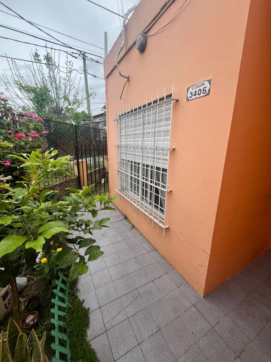 VENTA Linda casa CON LOCAL a pocas cuadras del centro de José C Paz — foto 9