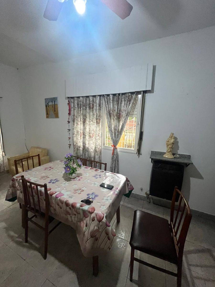 VENTA Linda casa CON LOCAL a pocas cuadras del centro de José C Paz — foto 10