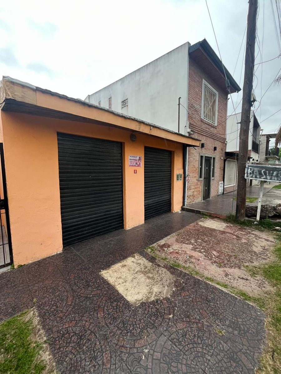 VENTA Linda casa CON LOCAL a pocas cuadras del centro de José C Paz — foto 13