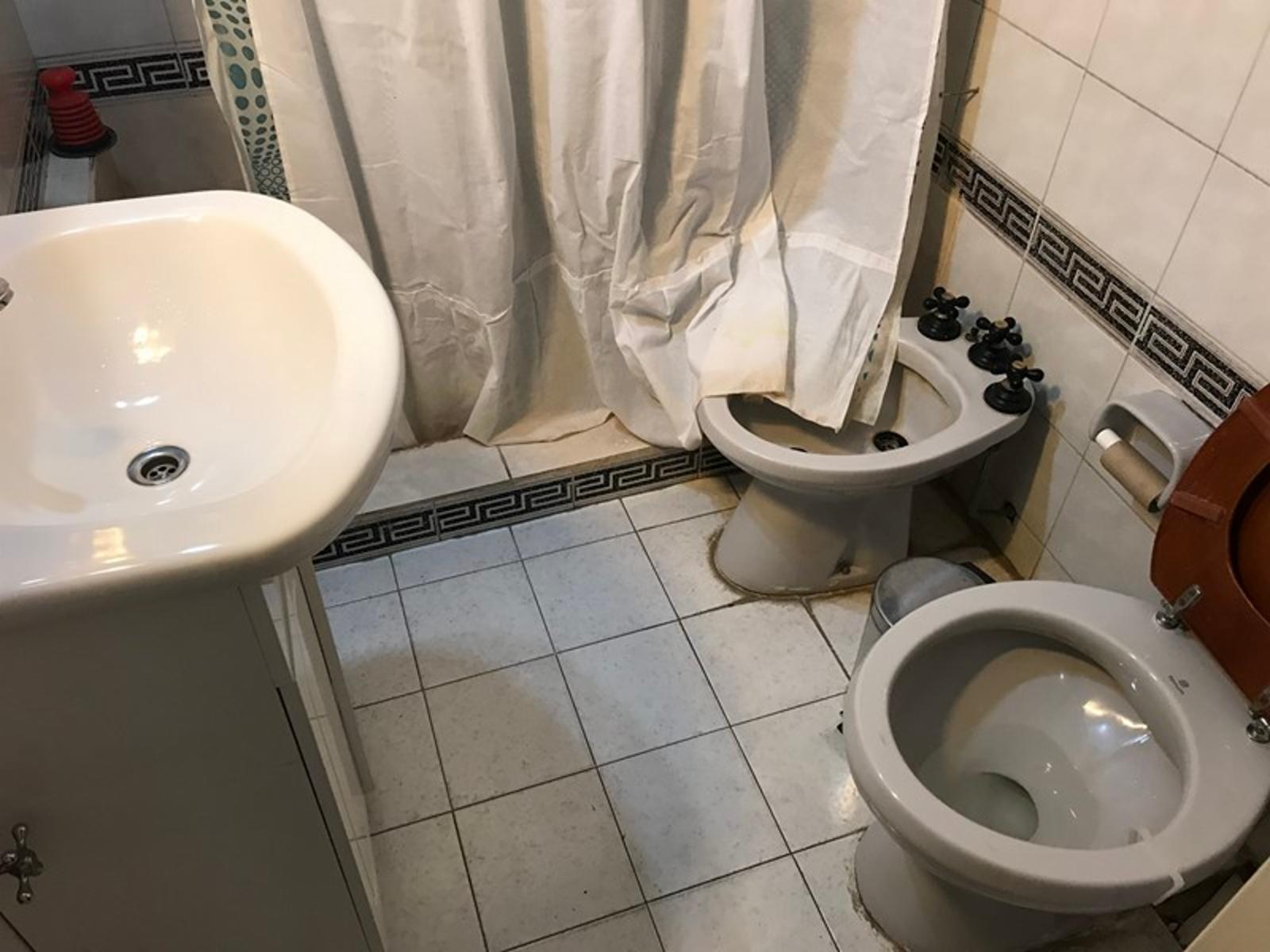 CASA AMERICANA EN UNA PLANTA ZONA DEL COLEGIO WARD, VILLA SARMIENTO, HAEDO, Pdo. MORON — foto 9