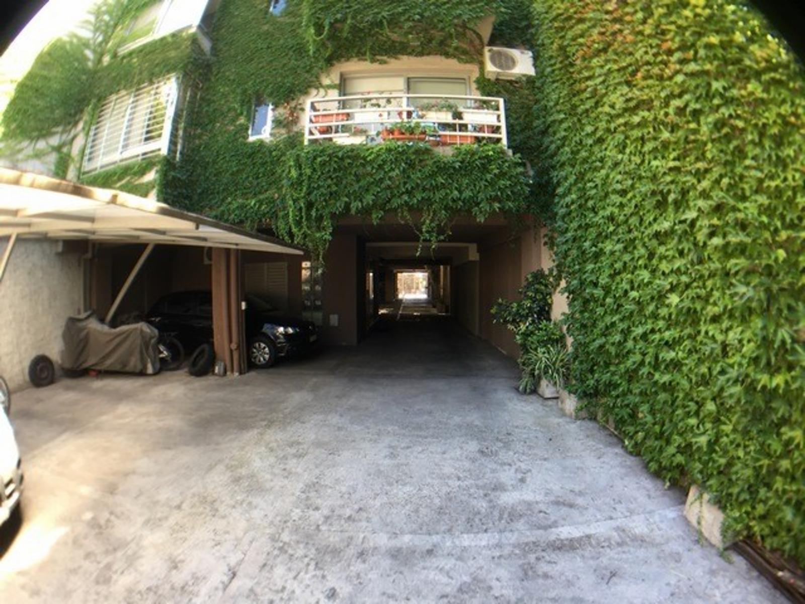 DEPARTAMENTO EN EDIFICIO DE 3 PISOS — foto 4