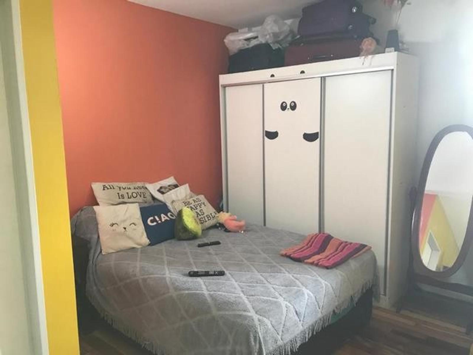 DEPARTAMENTO EN EDIFI. CON ASCENSOR DE 3 PLANTAS 1 AMB. MUY AMPLIO Y LUMINOSO 30m2 SECTOR DORM. BIEN DIFERENCIADO — foto 3