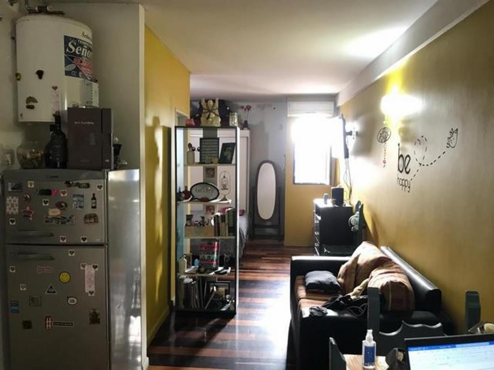 DEPARTAMENTO EN EDIFI. CON ASCENSOR DE 3 PLANTAS 1 AMB. MUY AMPLIO Y LUMINOSO 30m2 SECTOR DORM. BIEN DIFERENCIADO — foto 4