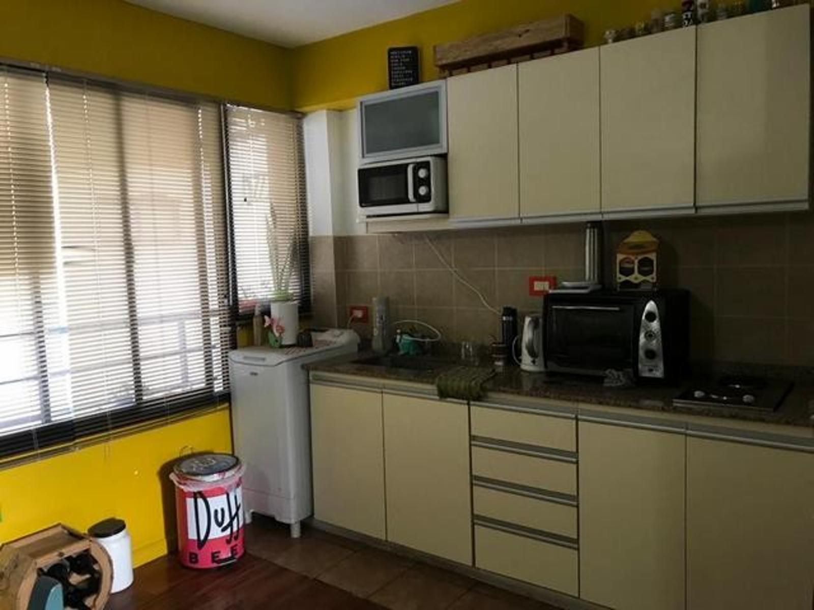 DEPARTAMENTO EN EDIFI. CON ASCENSOR DE 3 PLANTAS 1 AMB. MUY AMPLIO Y LUMINOSO 30m2 SECTOR DORM. BIEN DIFERENCIADO — foto 5