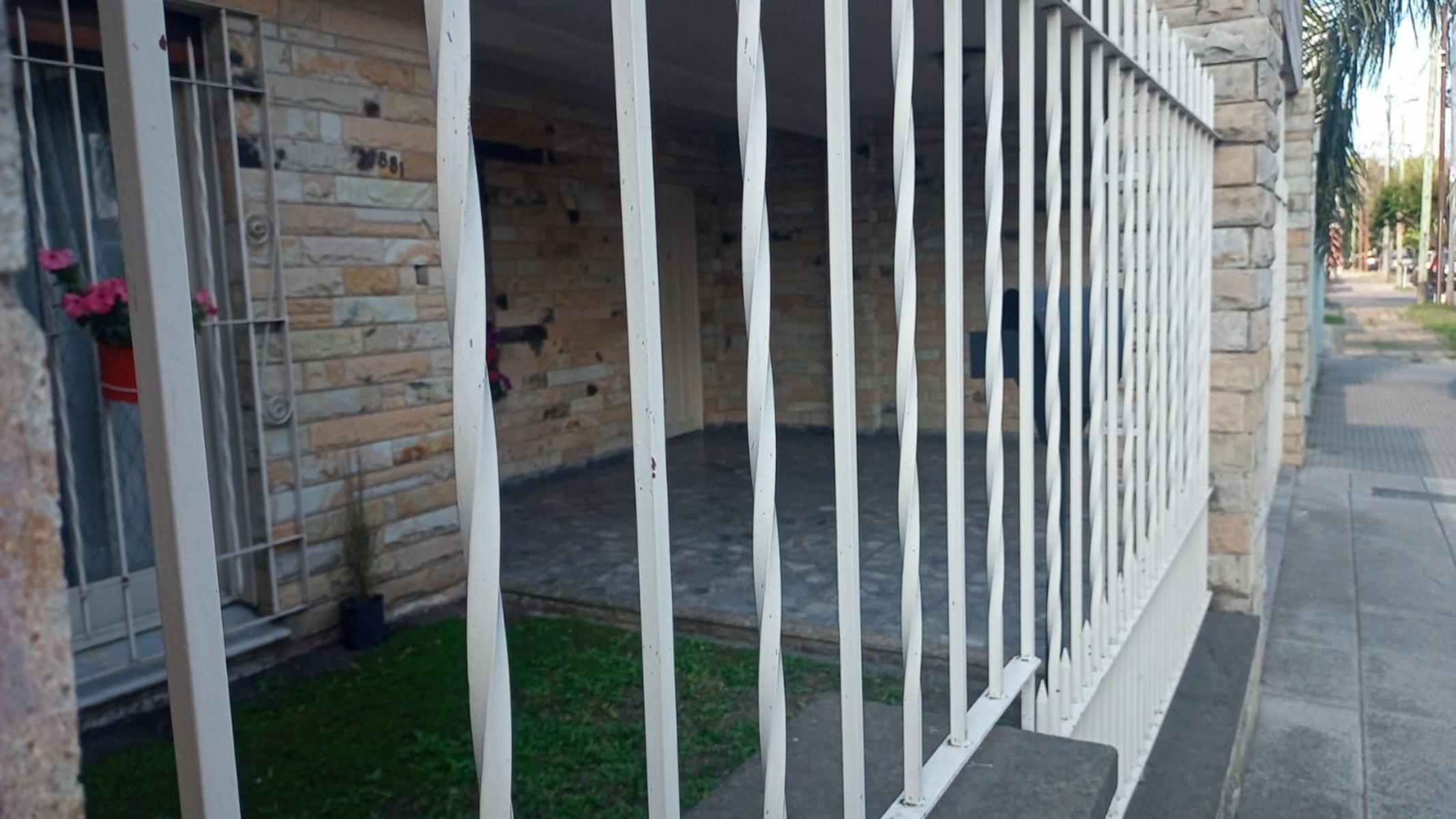P.H. TIPO CASA 3 AMB. EN PLANTA BAJA CONTRAFRENTE — foto 7
