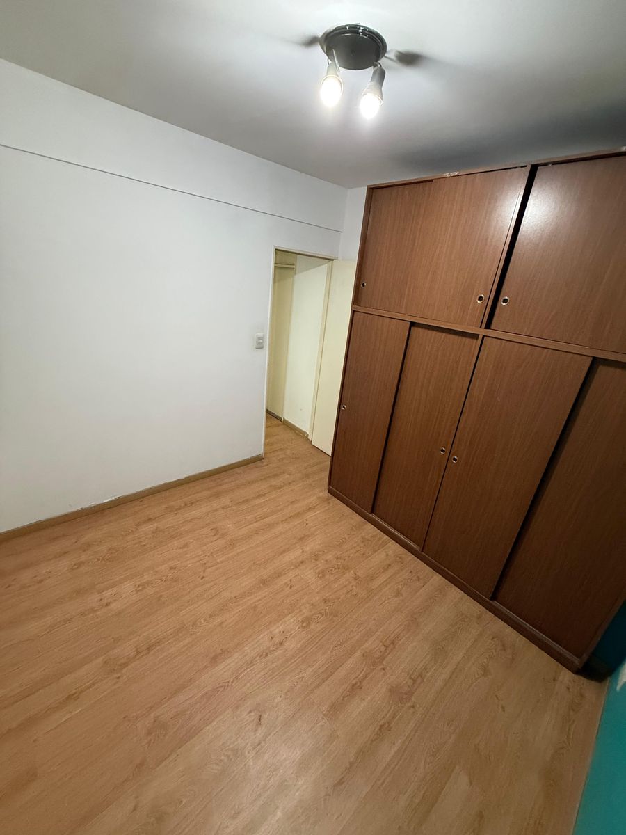 Departamento de 2 Amb. En Edificio de Altura - 10