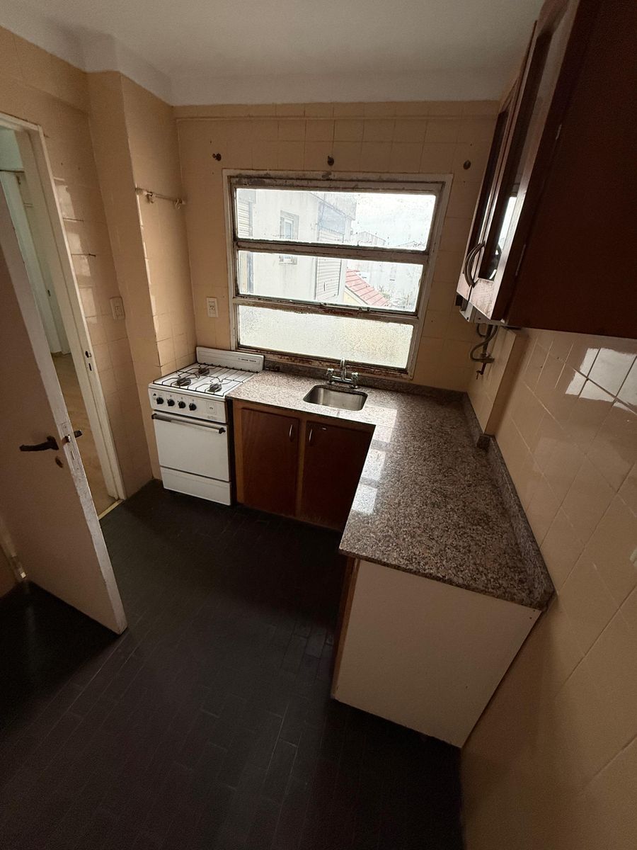 Departamento de 2 Amb. En Edificio de Altura - 9