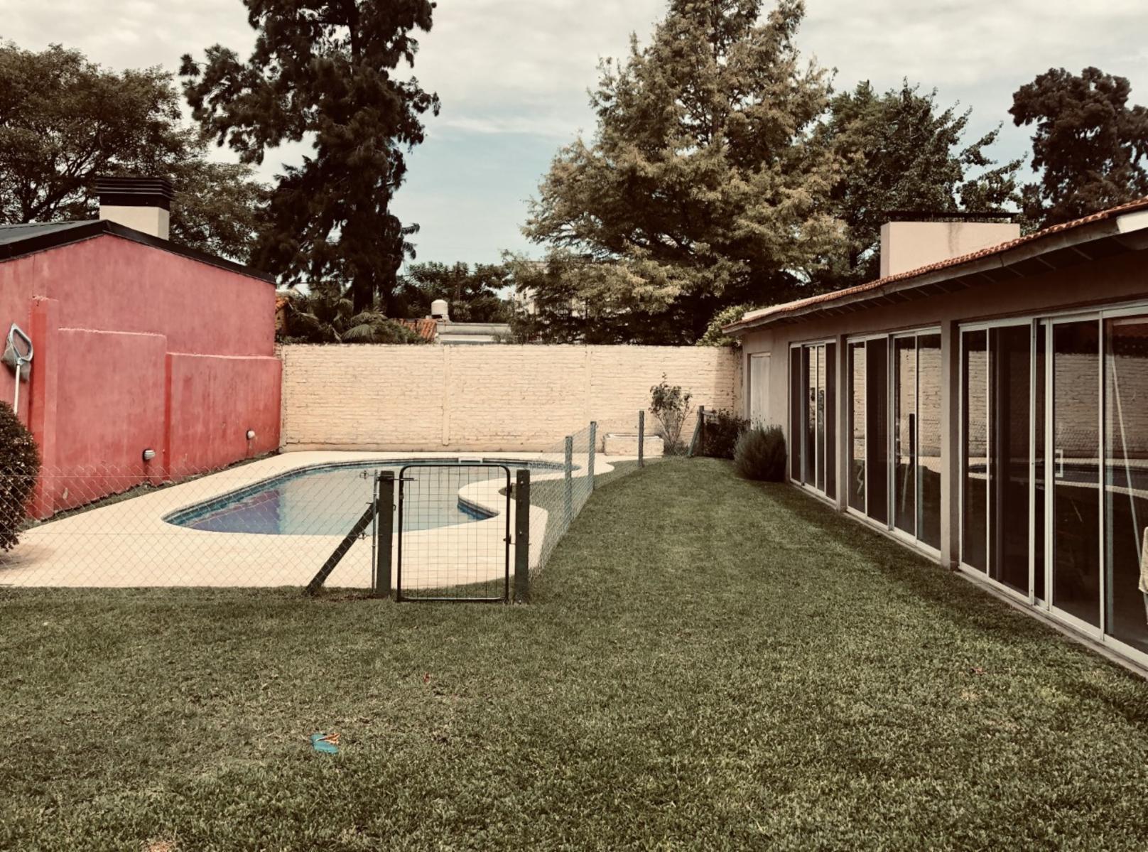 Casa de categoría en venta Ituzaingó — foto 6