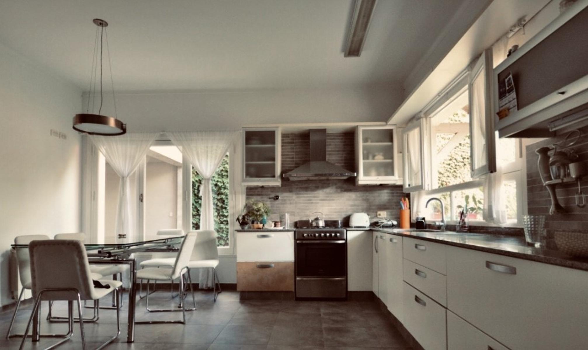 Casa de categoría en venta Ituzaingó — foto 10