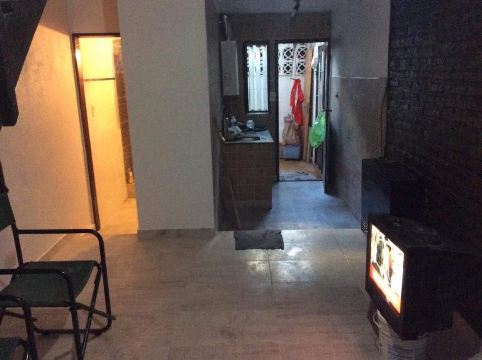 Duplex en venta Haedo — foto 3