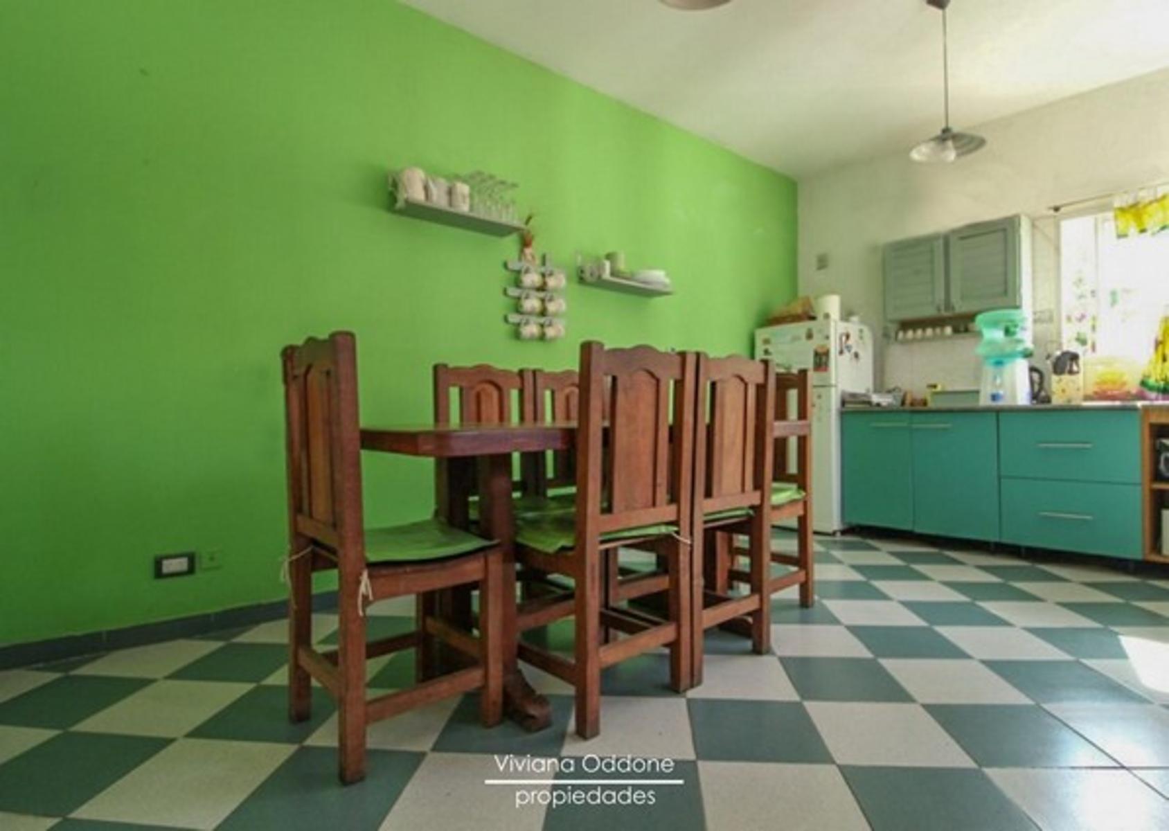 Casa en Venta Castelar con amplio parque