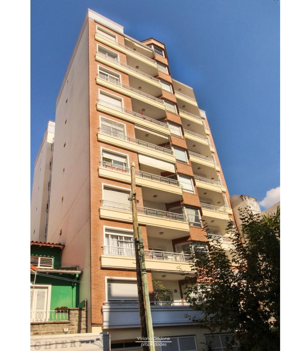 Departamento en venta Ramos Mejía 3 ambientes con cochera
