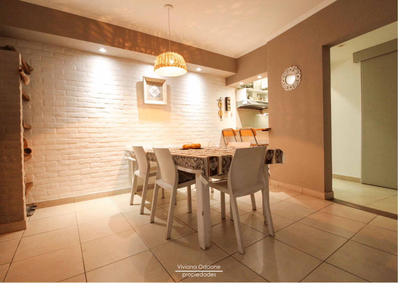 Casa en Venta Parque Leloir con quincho y piscina — foto 9