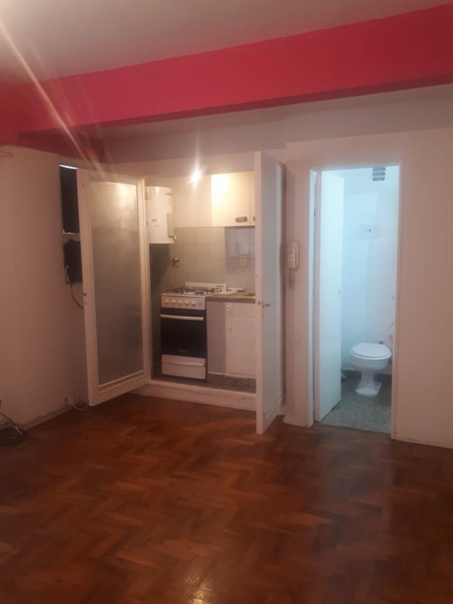Muy coqueto monoambiente en venta — foto 2