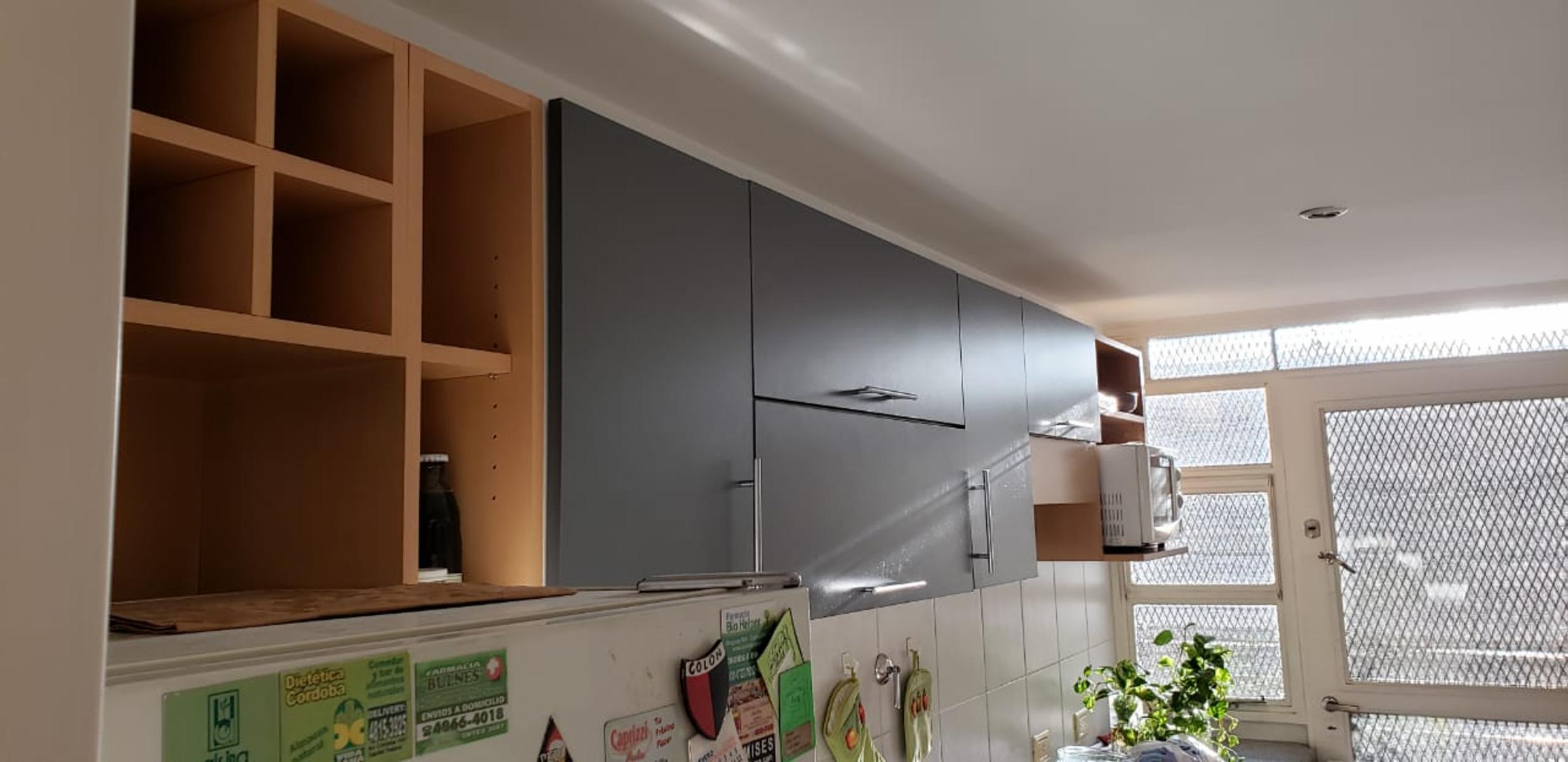 TODO LO QUE BUSCAS: SEMIPISO 2 1/2 AMB 60 M2, BALCON CORRIDO, COCHERA Y PISCINA, APTO PROFESIONAL — foto 2