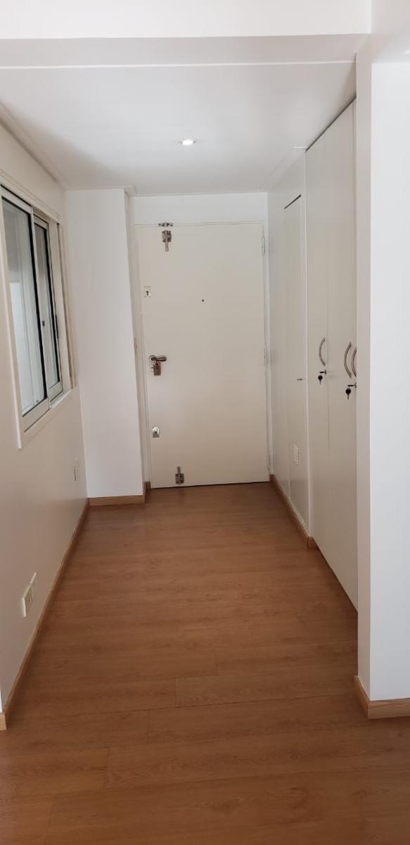 TODO LO QUE BUSCAS: SEMIPISO 2 1/2 AMB 60 M2, BALCON CORRIDO, COCHERA Y PISCINA, APTO PROFESIONAL — foto 7
