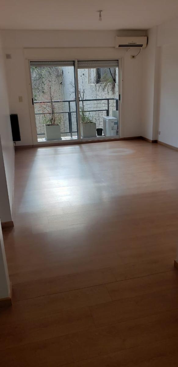 TODO LO QUE BUSCAS: SEMIPISO 2 1/2 AMB 60 M2, BALCON CORRIDO, COCHERA Y PISCINA, APTO PROFESIONAL — foto 11