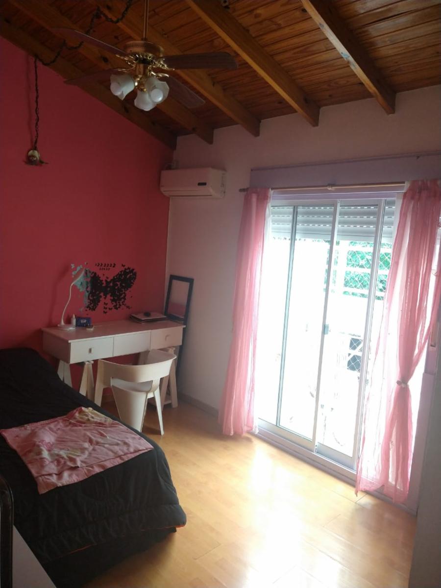 VENDE DEPTO EN DUPLEX 2 AMB CON BALCON, PATIO TERRAZA AL FRENTE - VILLA DEL PARQUE - 2