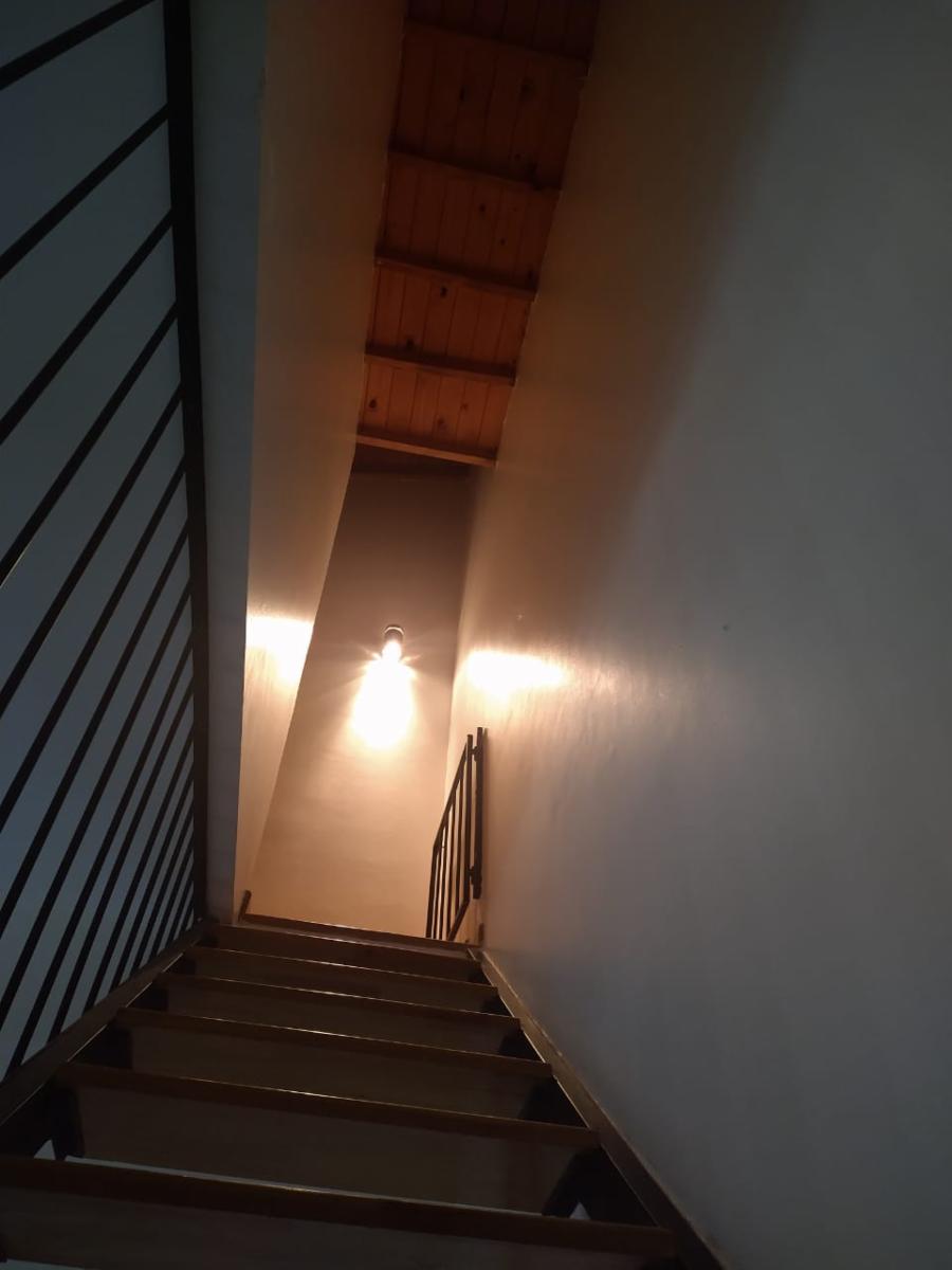 VENDE DEPTO EN DUPLEX 2 AMB CON BALCON, PATIO TERRAZA AL FRENTE - VILLA DEL PARQUE - 3