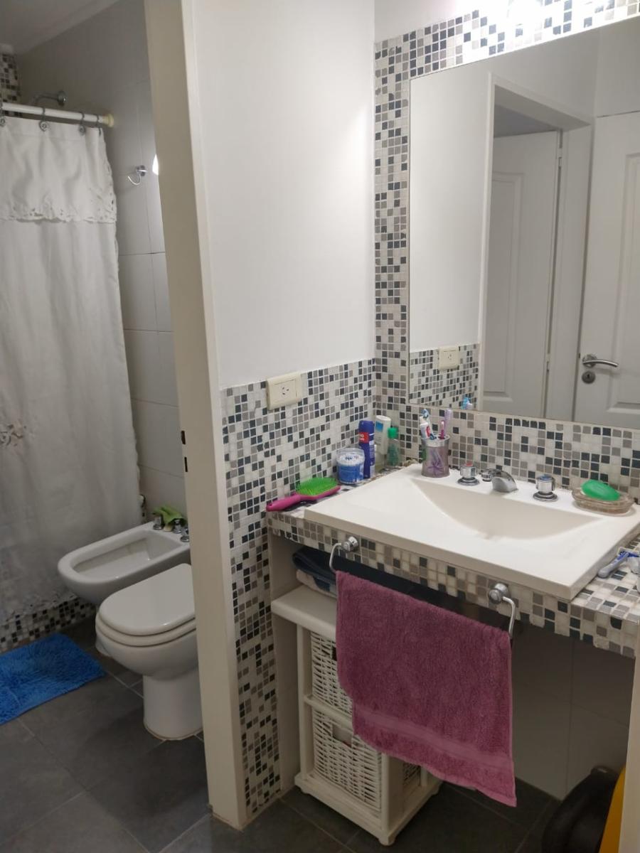 VENDE DEPTO EN DUPLEX 2 AMB CON BALCON, PATIO TERRAZA AL FRENTE - VILLA DEL PARQUE - 6