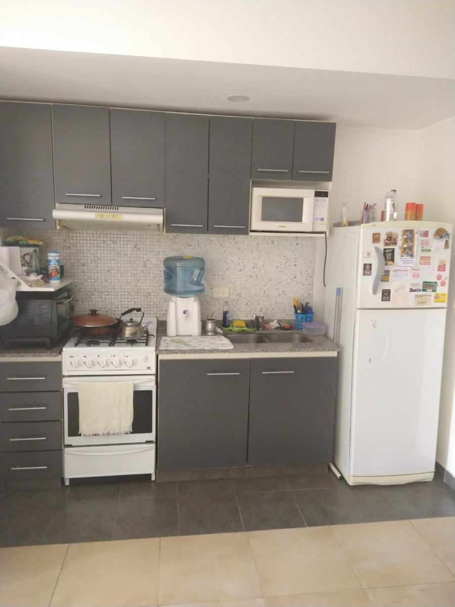 VENDE DEPTO EN DUPLEX 2 AMB CON BALCON, PATIO TERRAZA AL FRENTE - VILLA DEL PARQUE - 9