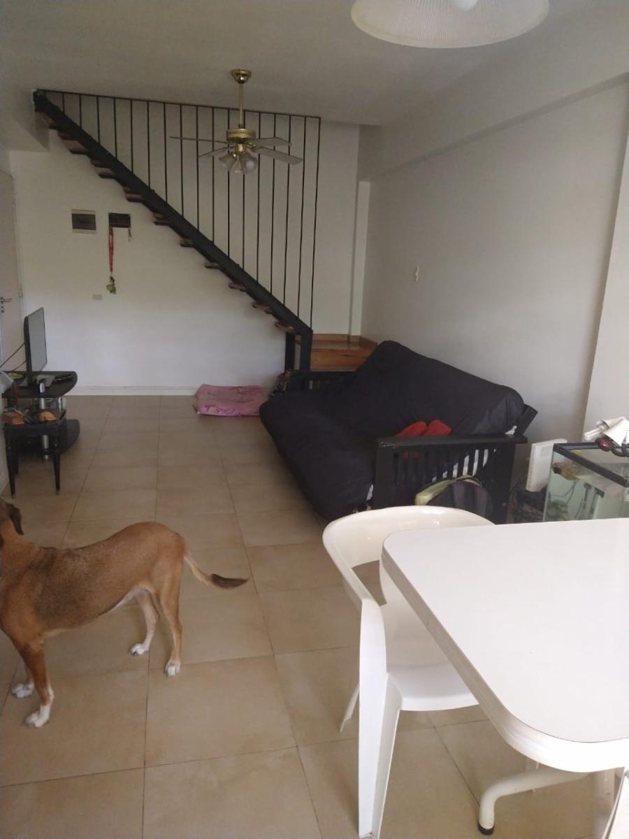 VENDE DEPTO EN DUPLEX 2 AMB CON BALCON, PATIO TERRAZA AL FRENTE - VILLA DEL PARQUE - 13