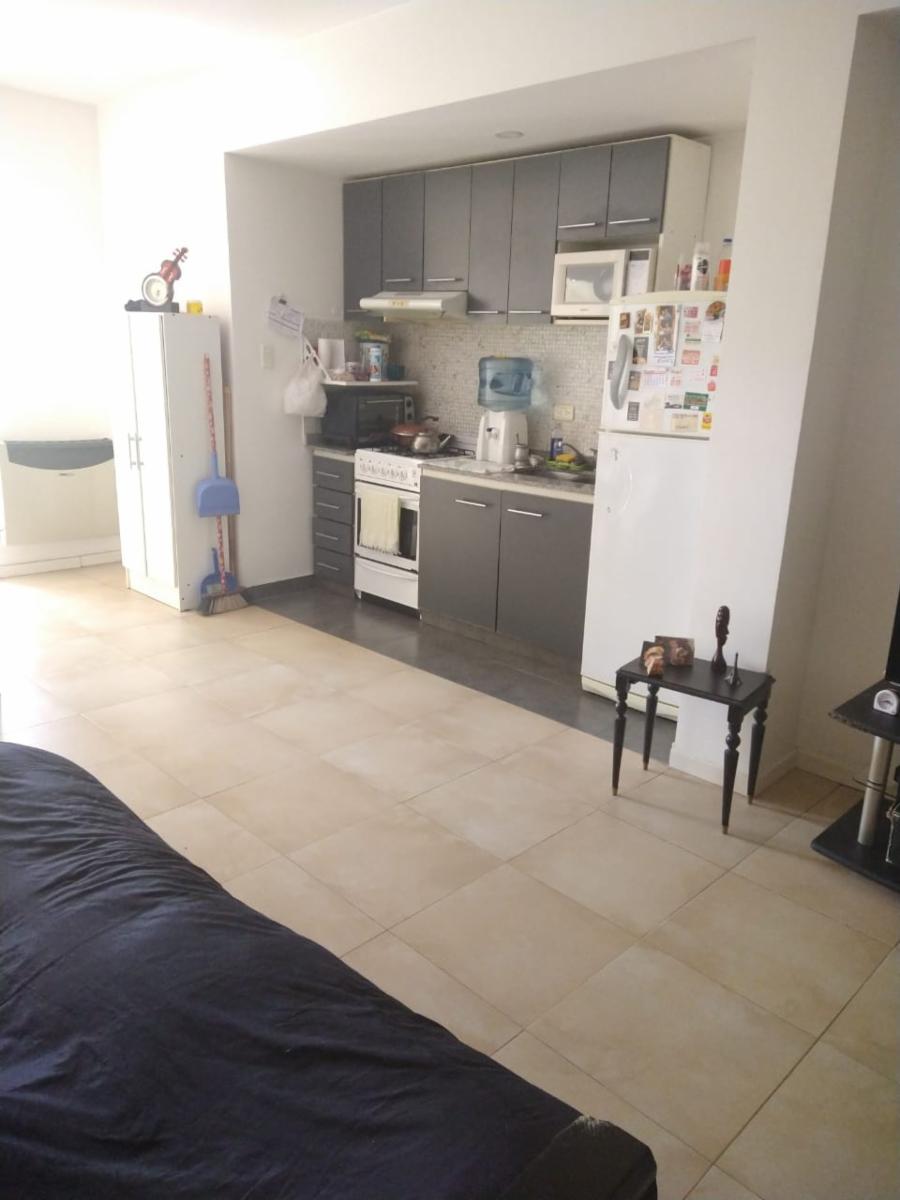 VENDE DEPTO EN DUPLEX 2 AMB CON BALCON, PATIO TERRAZA AL FRENTE - VILLA DEL PARQUE - 14