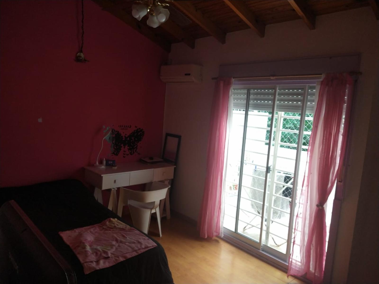 VENDE DEPTO EN DUPLEX 2 AMB CON BALCON, PATIO TERRAZA AL FRENTE - VILLA DEL PARQUE - 28