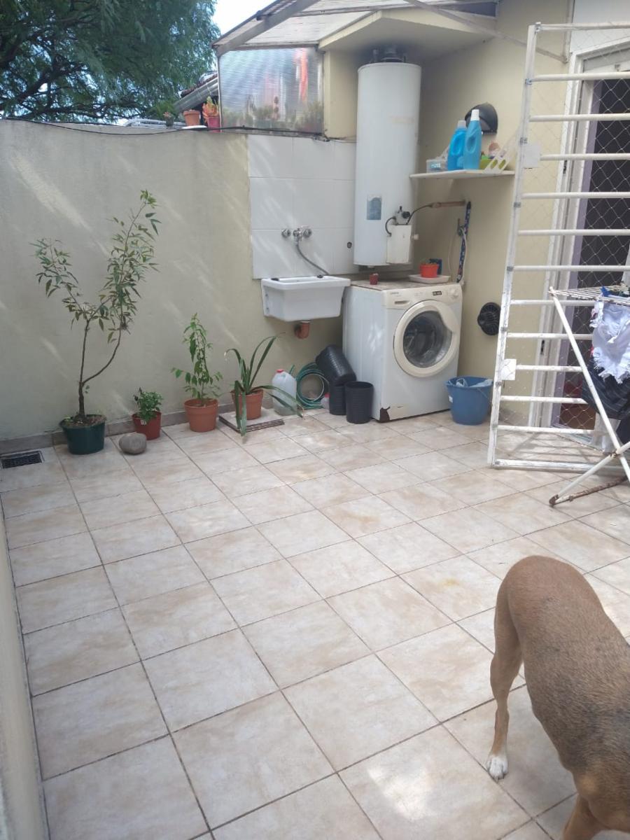 VENDE DEPTO EN DUPLEX 2 AMB CON BALCON, PATIO TERRAZA AL FRENTE - VILLA DEL PARQUE - 29