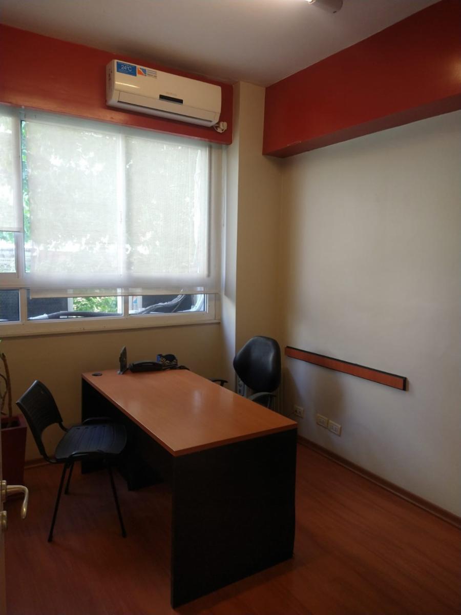 Alquila 5 Oficinas + 1 Sala De Reuniones + Recepción Y Cocina - 5