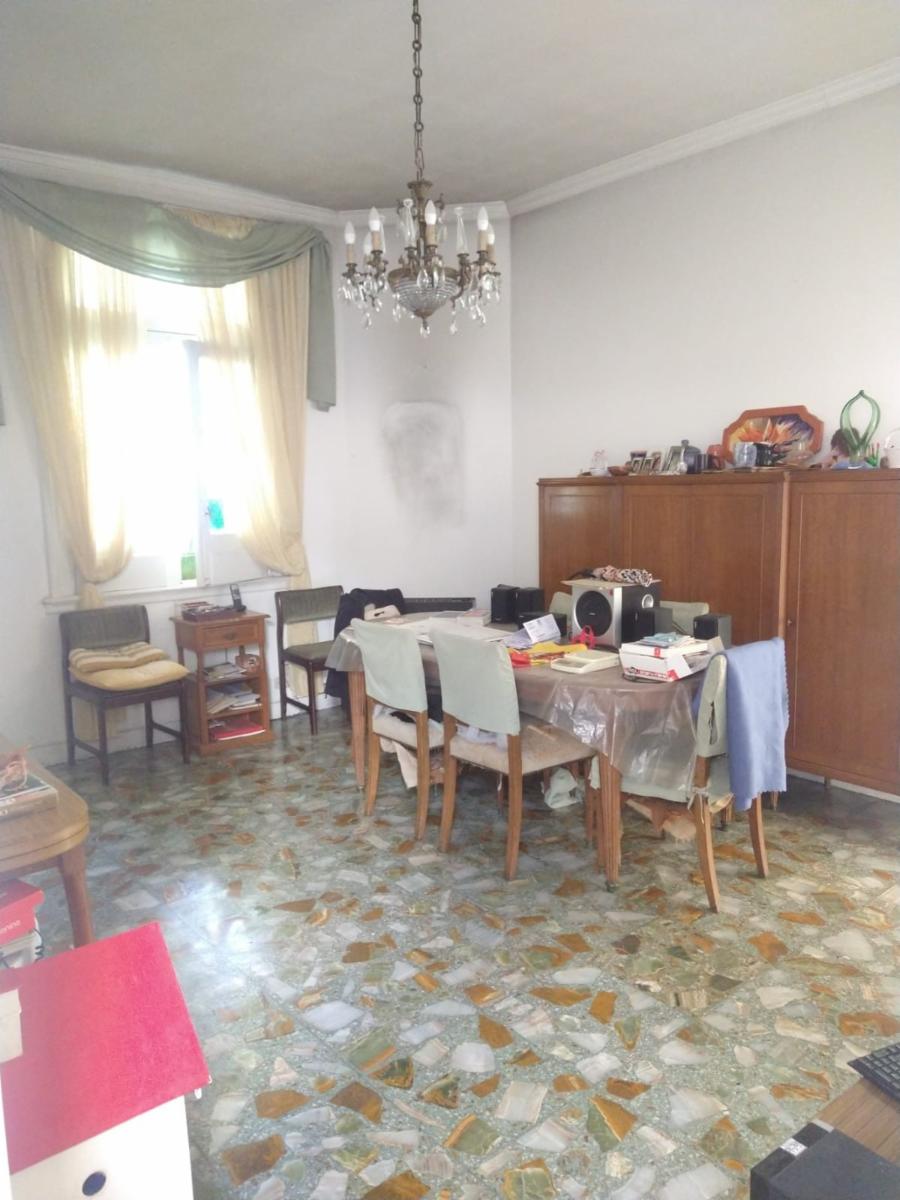 Vende Casa, Lote Propio 7amb Con Patio, Garage Y Terraza — foto 8