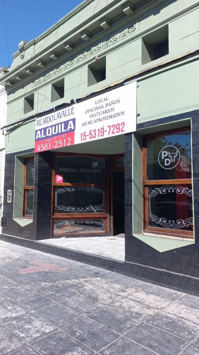 Local En Floresta A Metros De Avellaneda 300m2 Cubiertos - 1