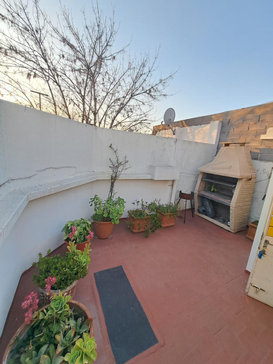 Imperdible: Vende Hermosa Casa, Lote Propio 4 Amb Con Terraza, Parrilla, En Monte Castro — foto 10