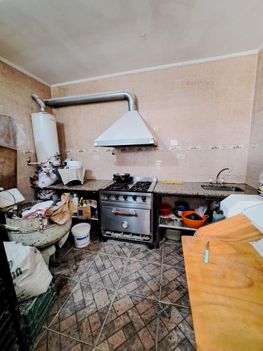 VENDE LOCAL EN ESQUINA EN VILLA GERAL MITRE CON MOBILIARIO - 7