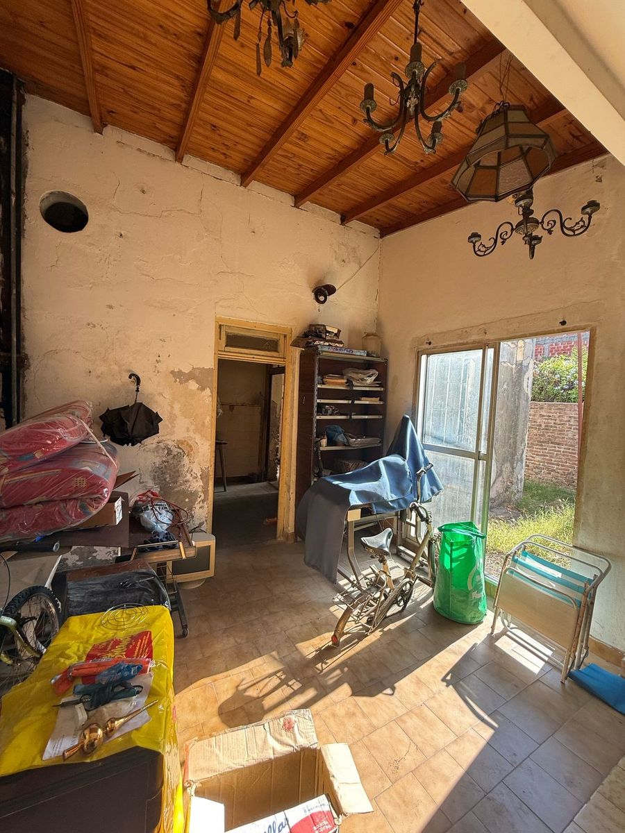 Terreno en venta en VILLA DEL PARQUE - 12