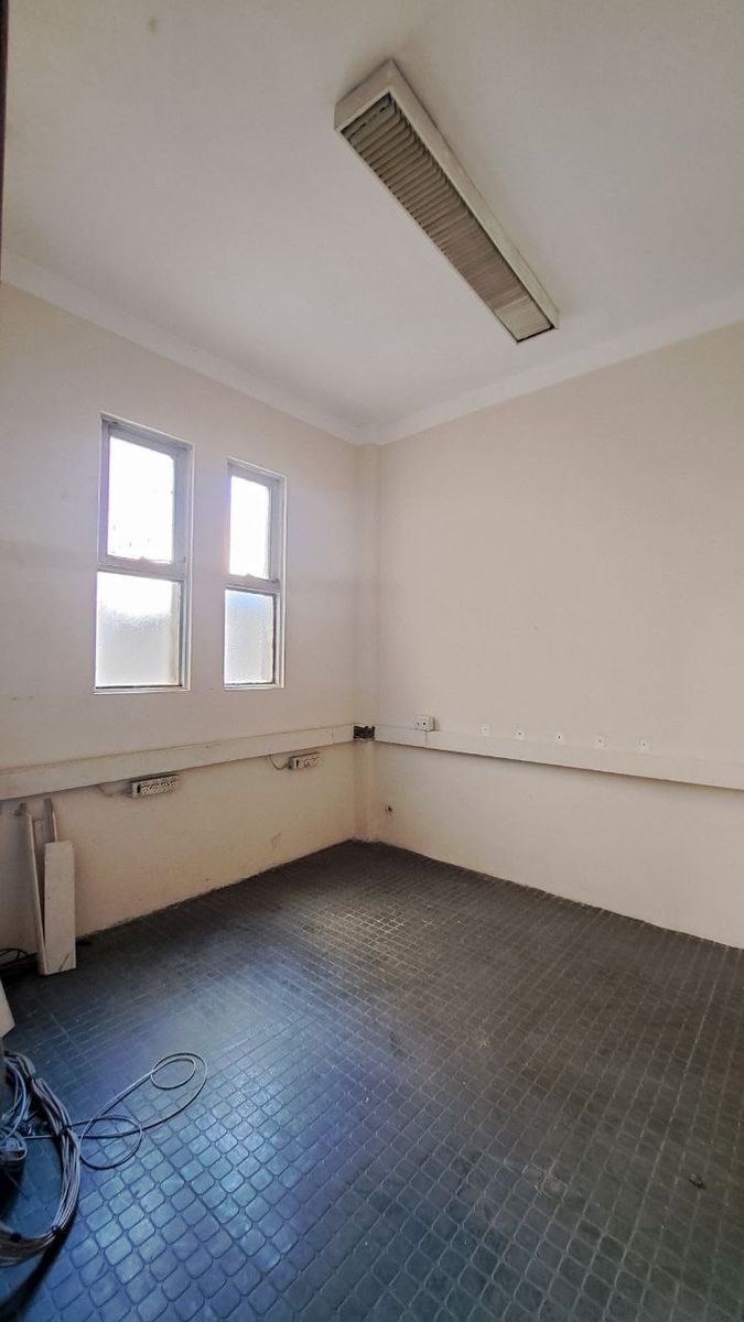 vende oficina de 6 ambientes en Montserrat — foto 12