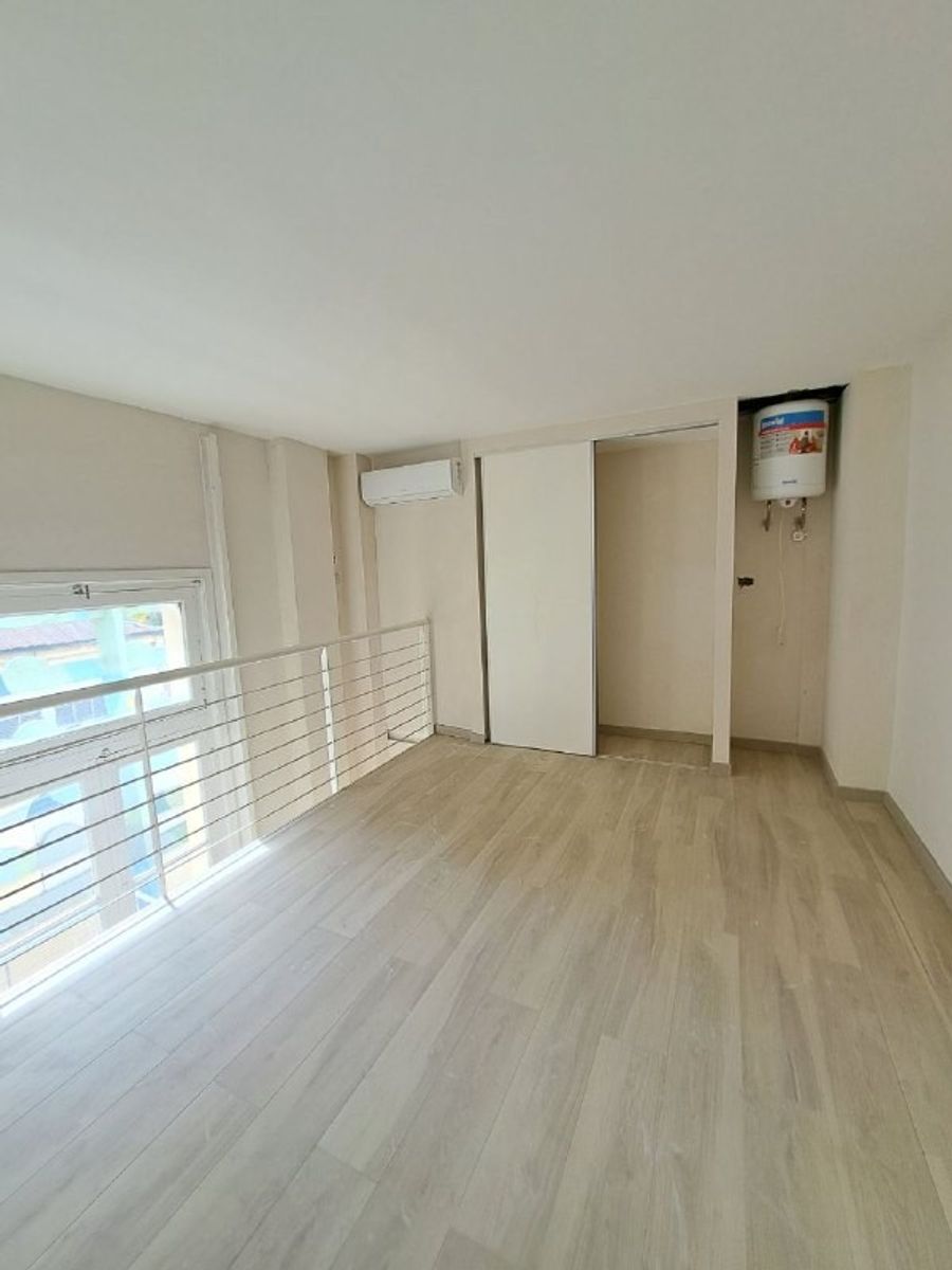 VENDE DEPTO TIPO DUPLEX A ESTRENAR CON 2 BALCONES , EN CONGRESO — foto 7