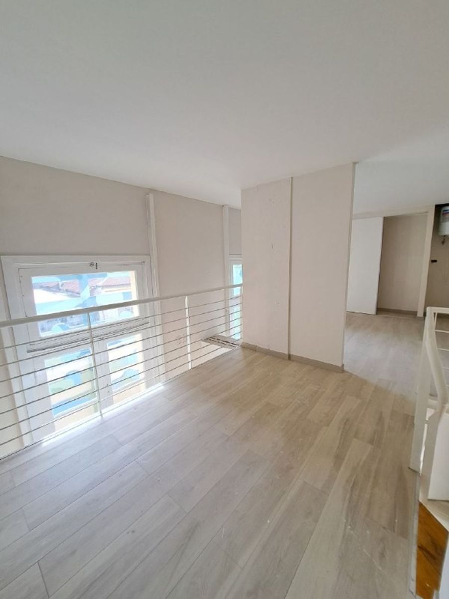 VENDE DEPTO TIPO DUPLEX A ESTRENAR CON 2 BALCONES , EN CONGRESO — foto 13