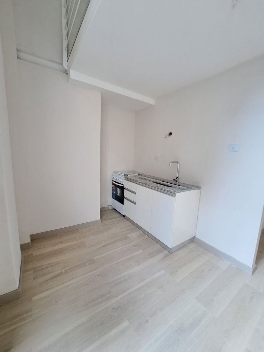 VENDE DEPTO TIPO DUPLEX A ESTRENAR CON 2 BALCONES , EN CONGRESO — foto 14