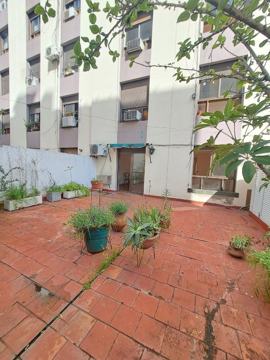 VENDE MONOAMBIENTE CON GRAN PATIO — foto 9
