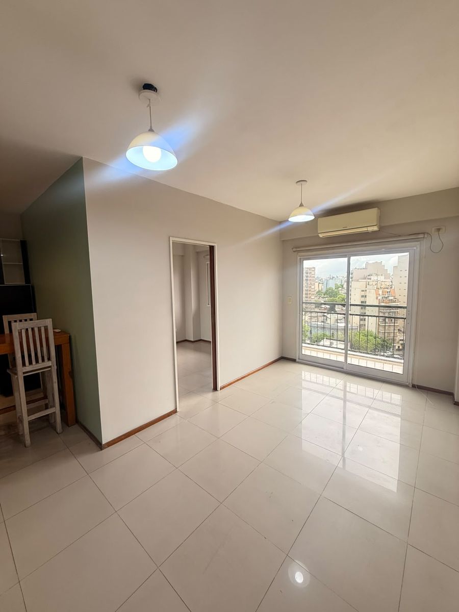 VENDE 2 AMBIENTES CON BALCON AL FRENTE EN PISO 10 - PATERNAL - 6