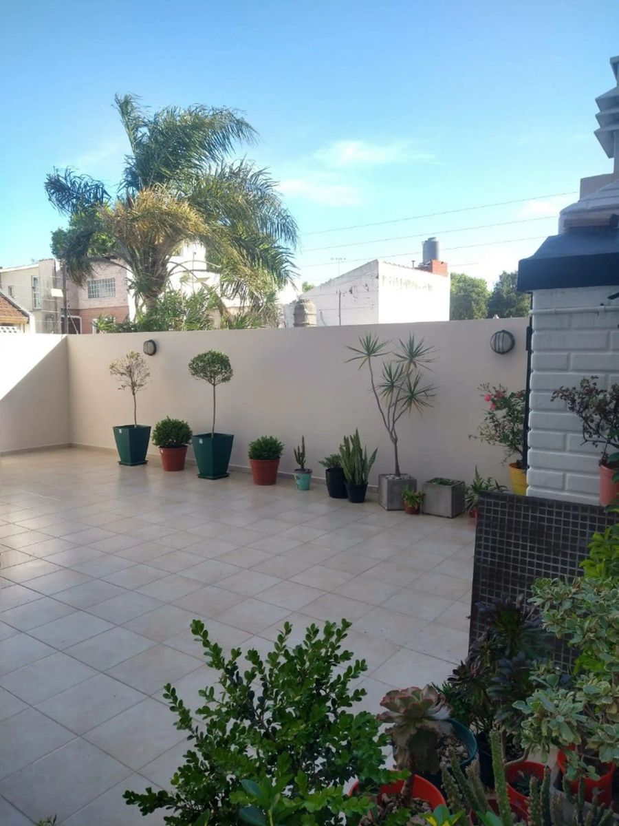 DEPTO 3 AMB CON 2 PATIOS, PARRILLA - APTO CREDITO - 18