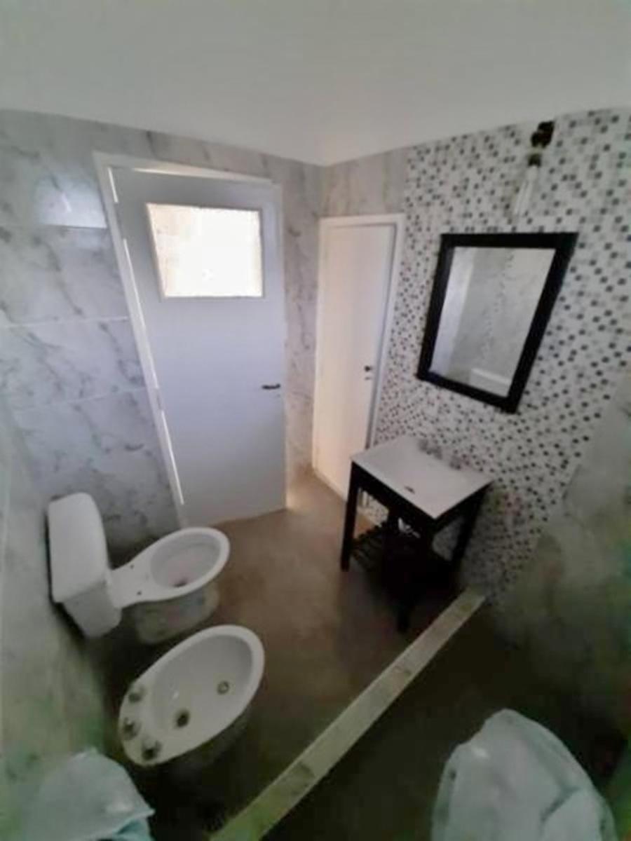 Excelente chalet de 3 ambientes sobre lote propio. Permuta — foto 5